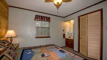 Whispering Pine Cabins