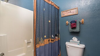 Whispering Pine Cabins