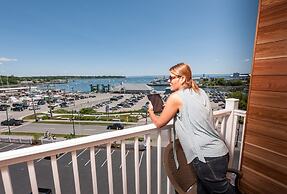 Rockland Harbor Hotel