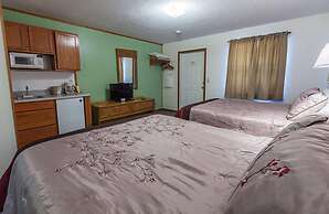 Maggie Valley Creekside Lodge