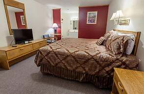 Maggie Valley Creekside Lodge