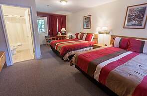 Maggie Valley Creekside Lodge