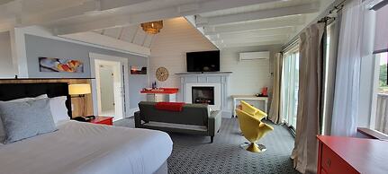 The Hotel at Cape Ann Marina