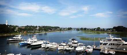 The Hotel at Cape Ann Marina