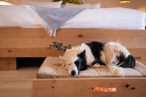 Best Friends Roadhouse and Mercantile