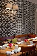 Kennebunkport Captains Collection