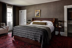 Kennebunkport Captains Collection