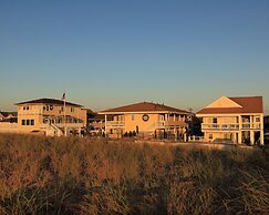 The White Sands Oceanfront Resort & Spa