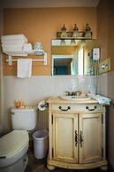 The White Sands Oceanfront Resort & Spa