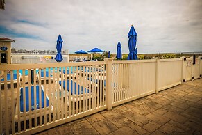 The White Sands Oceanfront Resort & Spa