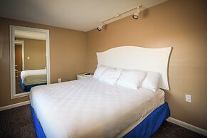 The White Sands Oceanfront Resort & Spa