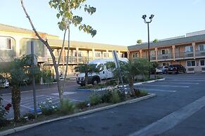 El Rancho Inn Hawthorne