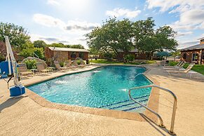 Sun Outdoors Lake Travis