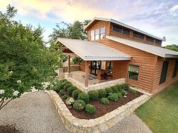 Sun Outdoors Lake Travis