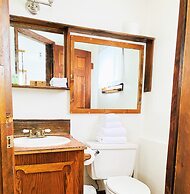 Alaskan Hotel and Bar