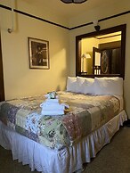 Alaskan Hotel and Bar