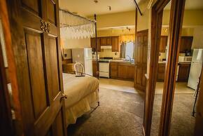 Alaskan Hotel and Bar