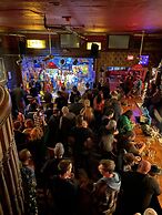 Alaskan Hotel and Bar