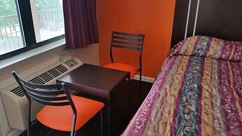 The Heart of Texas Motel