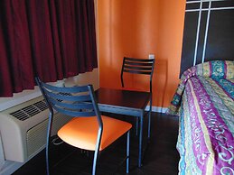 The Heart of Texas Motel