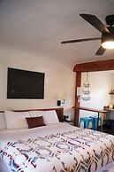 Left Coast Lodge
