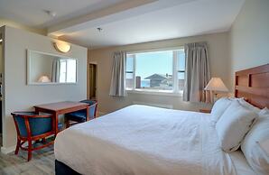Atlantic Oceanfront Hotel