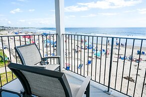 Atlantic Oceanfront Hotel
