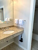 Atlantic Oceanfront Hotel