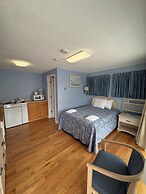 Beau Rivage Motel