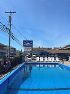 Beau Rivage Motel