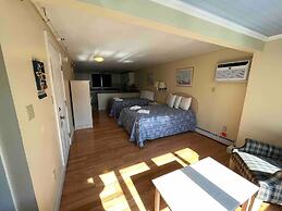 Beau Rivage Motel