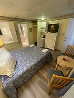 Beau Rivage Motel