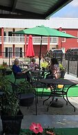 Nola-Goula Inn & Suites