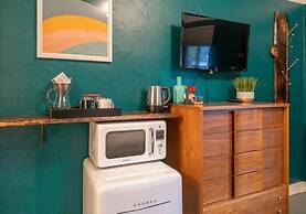 b.side motel + rv