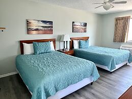 Sand Pebble Motor Lodge