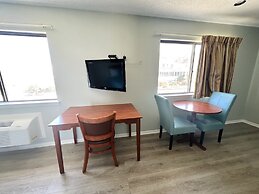 Sand Pebble Motor Lodge