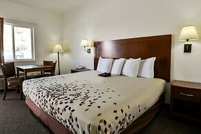 Adventure Inn & Motel