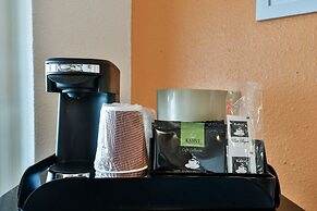 Adventure Inn & Motel