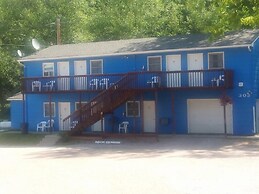The Brookside Motel