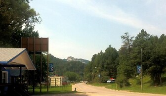 The Brookside Motel