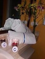 Hotel Tumburagua Inn