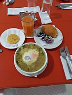 Hotel Tumburagua Inn