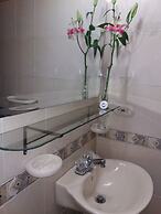 Hotel Tumburagua Inn