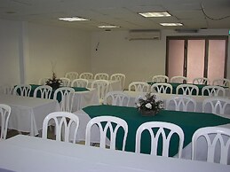 Hotel Tumburagua Inn