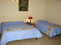 Hotel Tumburagua Inn