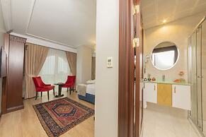 The Magnaura Palace Hotel