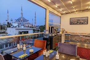 The Magnaura Palace Hotel