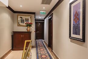 The Magnaura Palace Hotel