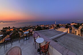 The Magnaura Palace Hotel