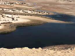 Zad Elmosafer Guest House